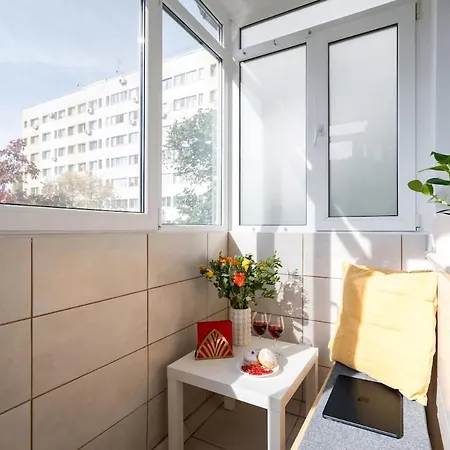 G24 - Luxurious & Cozy Inspired By Freedom Apartment *