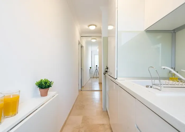 Apartamento G24 - Luxurious & Cozy Inspired By Freedom Bucareste