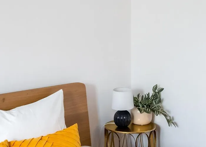 G24 - Luxurious & Cozy Inspired By Freedom Апартаменти Бухарест