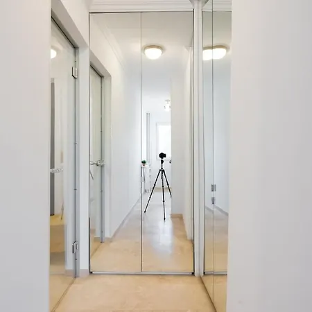 G24 - Luxurious & Cozy Inspired By Freedom Apartamento